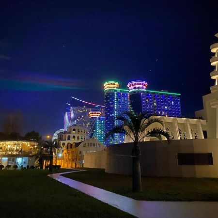 Sea Towers 2 Room Apartment Batumi Ngoại thất bức ảnh