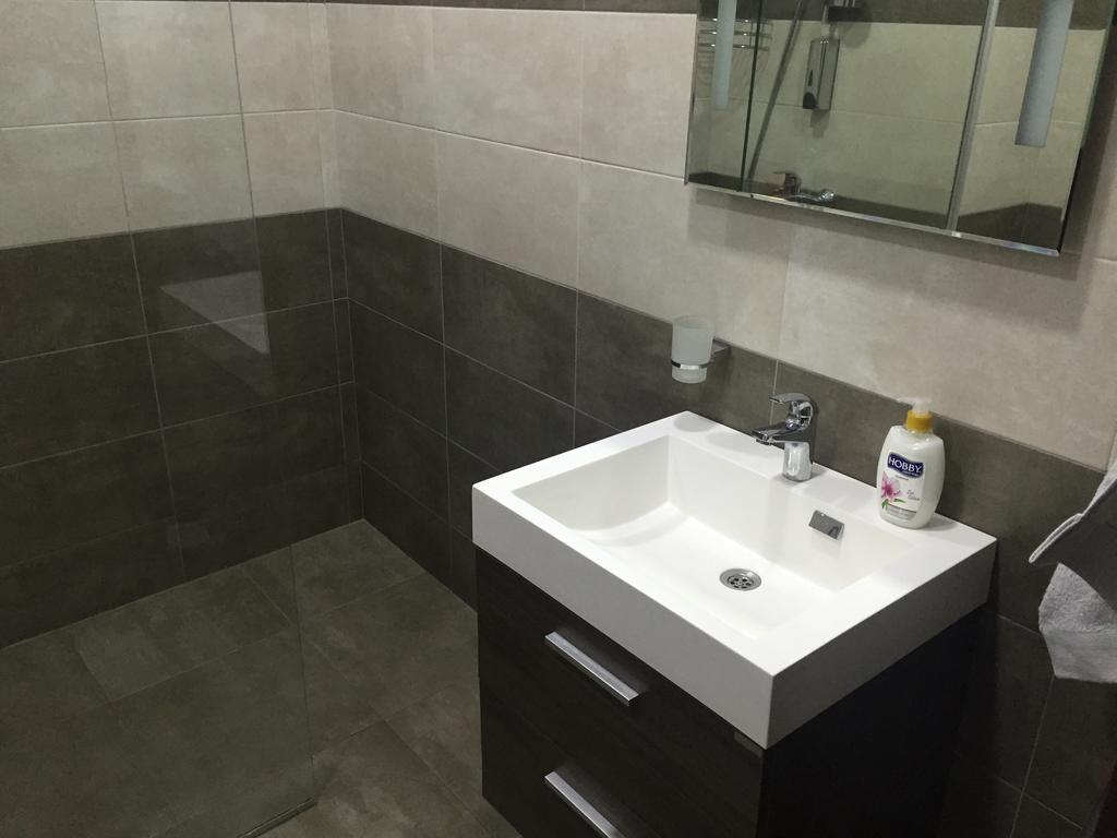 Sea Towers 2 Room Apartment Batumi Ngoại thất bức ảnh